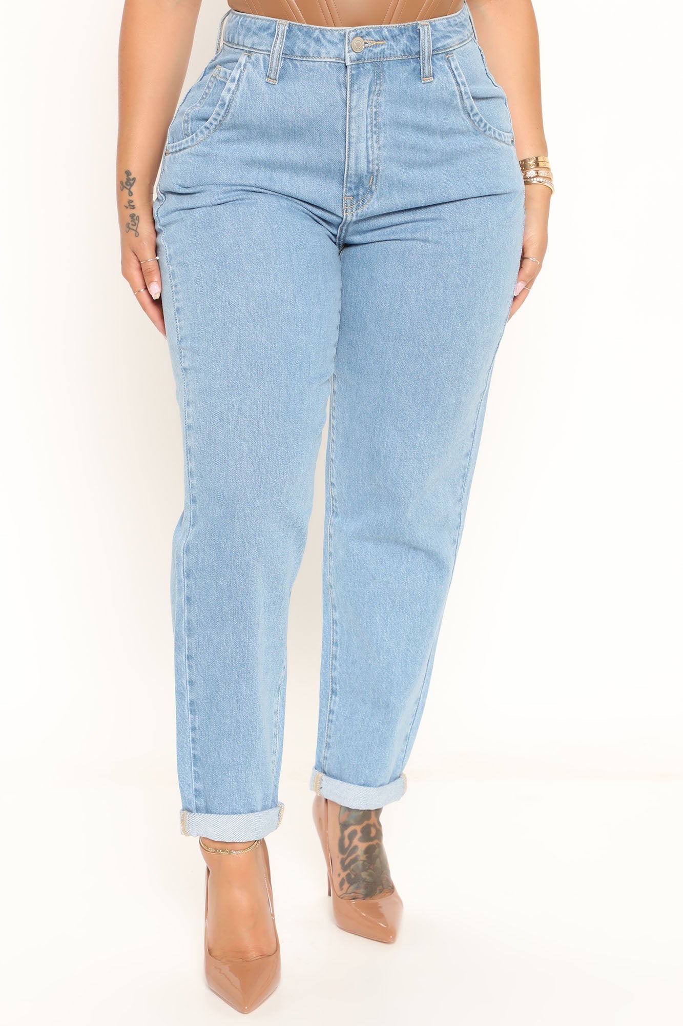 In The Moment No Stretch Loose Fit Mom Jeans - Light Blue Wash – VP Clothes