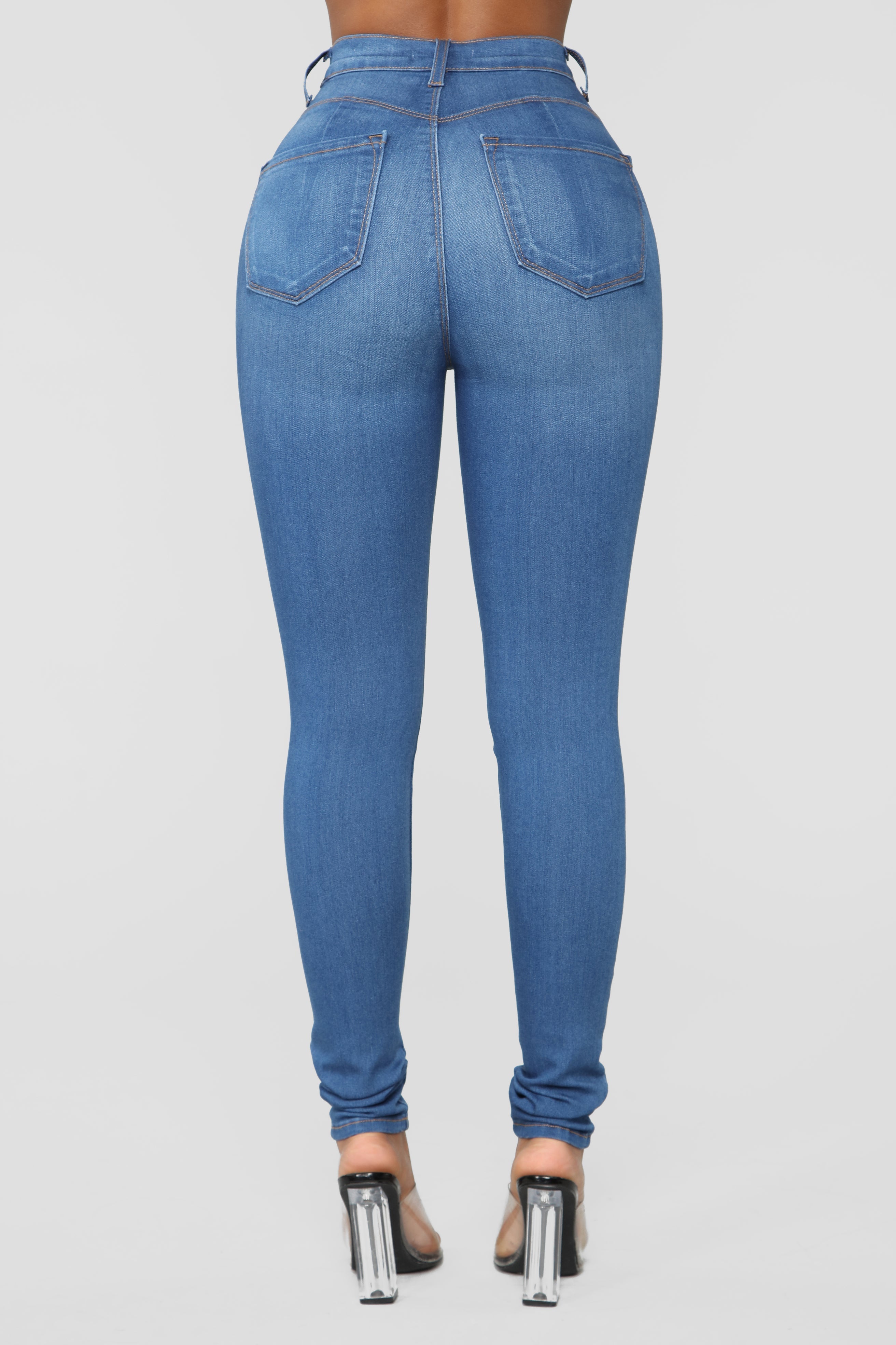Classic Beauty Skinny Jeans - Medium Blue Wash