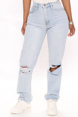 Leave It To Me Straight Leg Jeans - Light Blue Wash