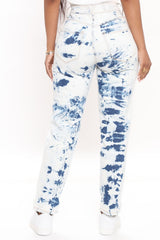 Cloudy Thoughts Tie Dye Mom Jeans - White/combo