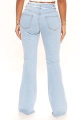 Fray My Way Flare Jeans - Light Blue Wash