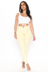 Classic High Waist Skinny Jeans - Yellow