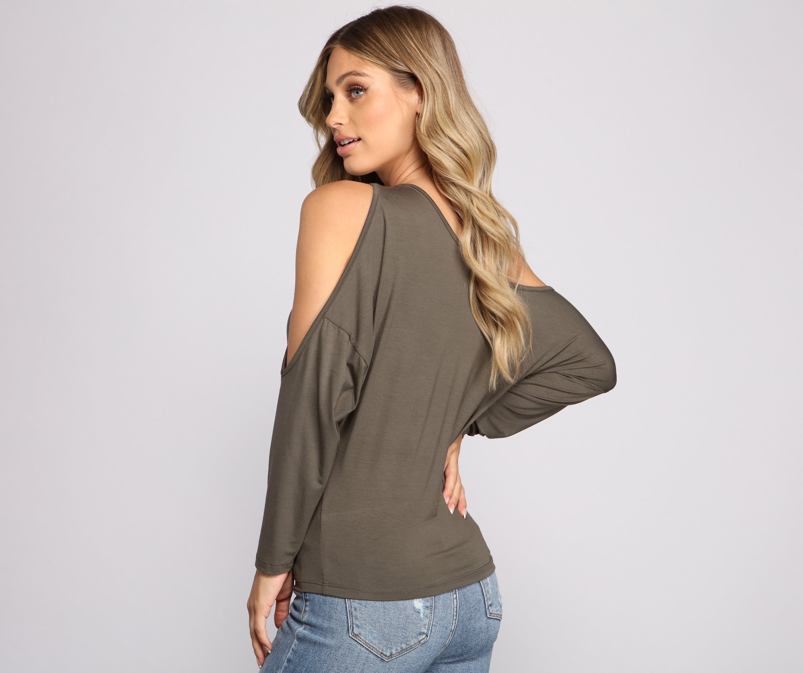 Casual Cold Shoulder Knit Top