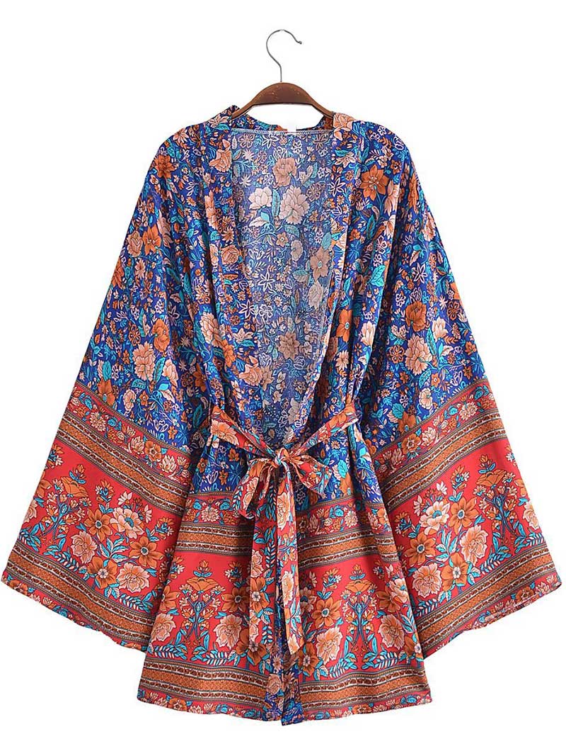 Short Kimono With Floral Print Blue