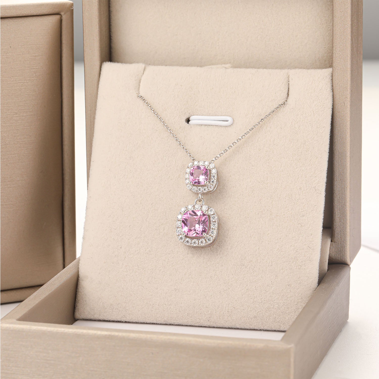 Aura Princess-cut Diamond Necklaces