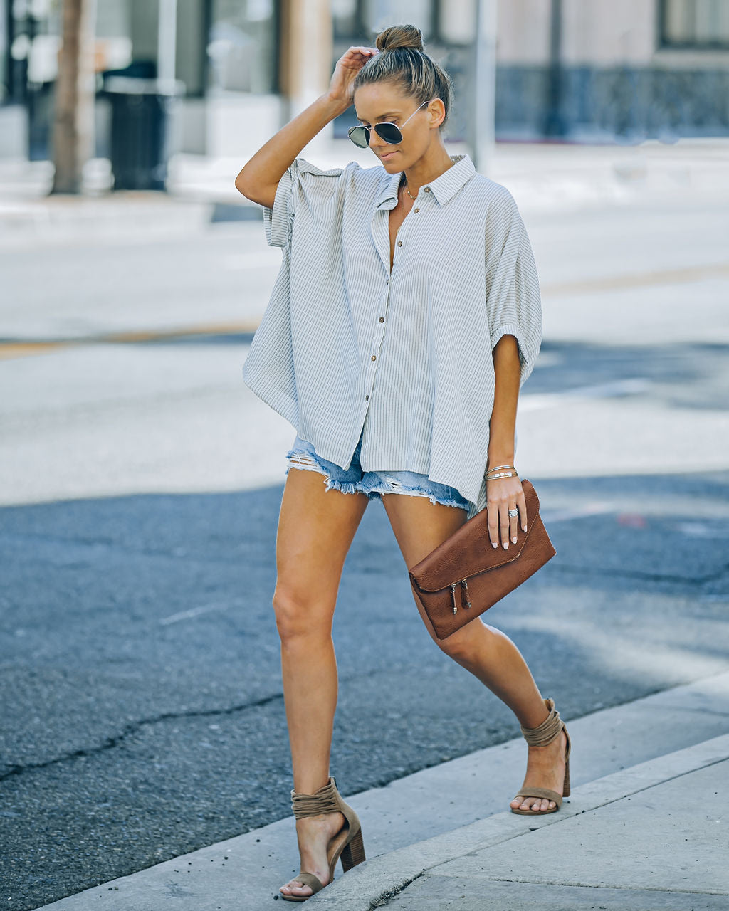 Boden Striped Relaxed Button Down Top - Denim Blue